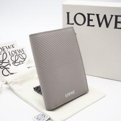 ��3���ȓ��ԕi�� ���i LOEWE ���G�x �e�N�X�`���[�h�N���V�b�N�J�[�t �X���� �R���p�N�g �E�H���b�g �V�F���O���[ C779W73X01 ��܂�