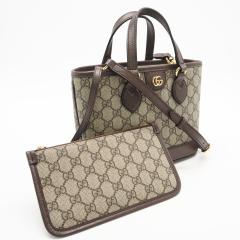 ��3���ȓ��ԕi�� �ɔ��i GUCCI �O�b�` GG�X�v���[�� �I�t�B�f�B�A �X���[�� �g�[�g�o�b�O 811716 2way�n���h�o�b�O �x�[�W�� �u���E�� 