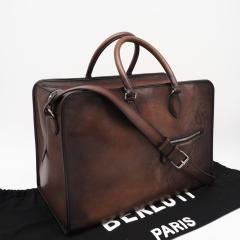 ��3���ȓ��ԕi�� ���i Berluti �x�����b�e�B ���F�l�`�A �\�t�g �J�[�t���U�[ �I�[�o�[�i�C�g  �g���x���o�b�O 245423 2way�{�X�g���o