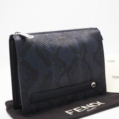 ��3���ȓ��ԕi�� ���i FENDI �t�F���f�B �p�C�\�� �N���b�`�o�b�O 7VA445 �N���b�`�o�b�O �u���[ �u���b�N �p�C�\�� ���U�[ �����Y