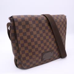 ��3���ȓ��ԕi��  LOUIS VUITTON ���C�E���B�g�� �_�~�G �u���b�N����MM N51211 �V�����_�[�o�b�O �u���E�� �x�[�W�� �R�[�e�B���O�L��