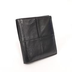 ��3���ȓ��ԕi�� ���i BOTTEGAVENETA �{�b�e�K���F�l�^ �J�Z�b�g ���U�[ �R���p�N�g �E�H���b�g  - ��܂���z �u���b�N �����X�L�� 