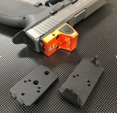Carbon8 STRIKER-9�p RMR/DOCTOR�T�C�g�}�E���g ���A�T�C�g��̌^