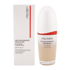 ������ SHISEIDO�G�b�Z���X �X�L���O���E �t�@���f�[�V����  [250 Sand] 30mL �{�� SPF30 PA+++ ������[�M�t�g���b�s���O�Ή�]