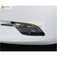 フロントフォグランプガーニッシュ【マツダ アクセラ MAZDA