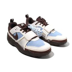 シュプリーム×ナイキSB ダンク ロー OG QS ゴールドスターズ