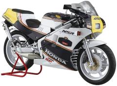 SUZUKI RGV-Γ バイクプラモデル　セット プラモデル :: 車 & バイク :: スズキ RGV-Γ (XR79) 1993 WGP500