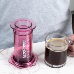�G�A���v���X �R�[�q�[���[�J�[ �N���A �J���[�Y �s���N | �������� ��p�y�[�p�[�t�� AeroPress ���o��� �A�E�g�h�A ���W���[ �L�����v