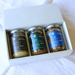  s{ |ĎI̕rl3ZbgiHISAMI KYOTOj