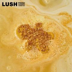 LUSH �N���X�}�X�N�b�L�[�}�� �X�p�[�N�� �o�X�{�� ������ �N���X�}�X ���ʌ��� �M�t�g �v���[���g �X�p�C�X �Â� ���� �ێ� ���₵ ���b