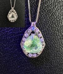 �n�C�A���C�g�I�p�[���y���_���g 2.74ct  �_�C�������h �I�p�[�� �g�����A���g �a���� �u���F ���O�� ������� ������ ��  �����Y ���f