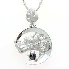 K18WG �u���b�N�_�C�������h �h���S���@�� �y���_���g �l�b�N���X�@18�� �z���C�g�S�[���h �� �� �O���� ���[�� ���j�Z�b�N�X �����Y�A�N