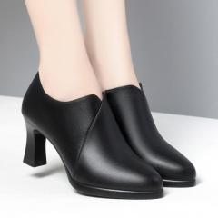 ユキコ キミジマ Yukiko Kimijima レースアップブーツ 編み上げブーツ