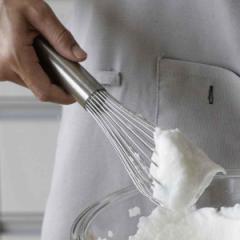 泡立て器 25cm 越匠 食洗機対応 ステンレス製 日本製 （ 手動 泡だて器 お菓子作り 製菓道具 ケーキ作り 手作り 製菓用品 生クリーム メ