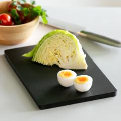 まな板 EAトCO Ita イタ 樹脂製 日本製 （ まないた 黒 俎板 マナイタ カッティングボード 樹脂 ブラック コンパクト 卓上 マナ板 キッチ