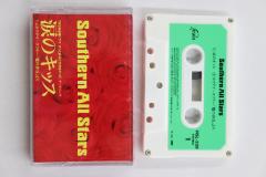 中古】Cassette サザンオールスターズ 涙のキッス / ホリデイ スリラー