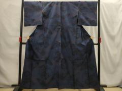 平和屋着物●本場大島紬　白大島　9マルキ　源氏物語　正絹　逸品　DABC3636az 平和屋着物○本場大島紬 白大島 9マルキ 源氏物語 正絹 逸品
