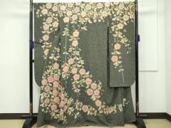 平和屋着物●豪華振袖　薔薇　牡丹花蝶文　ラメ糸　暈し染め　金彩　仮絵羽　逸品　未使用　CABC7134yc 平和屋着物○豪華振袖 薔薇 牡丹花蝶文 ラメ糸 暈し染め 金彩 仮絵羽