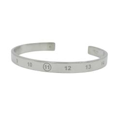 MAISON MARGIELA ���]���}���W�F�� �����Y �o���O�� SM1UY0108 P9246 NUMBER REFERENCE CUFF ���S �J�t�u���X���b�g �A�N�Z�T���[ SV925 