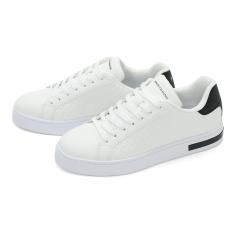 ARMANI EXCHANGE �A���}�[�j �G�N�X�`�F���W A/X �����Y���[�J�b�g�X�j�[�J�[ XM000140 AF11916 �z���C�g ��Ԑl�C���i