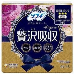 ソフィ KIYORA 贅沢吸収 ホワイトフローラル 62枚〔おりもの・軽度尿失禁用シート〕