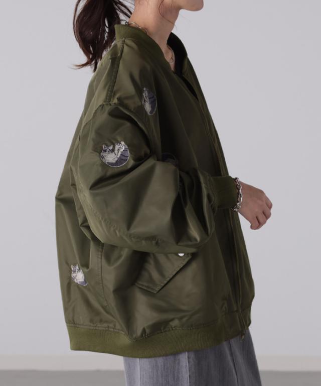 冬SALE】 にゃんと、リバーシブル 「 ねこ刺繍 MA-1 」 ジャンパー