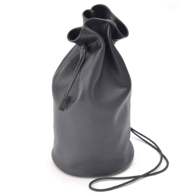 [リネーム] 本革 巾着バッグ (ブラック)の通販は 6,117円