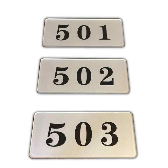 Seagron ルームナンバー プレート 部屋番号 ドア番号 番号プレート おしゃれ アクリル製 3.5×8cm×0.2cm… (501+502+503, シルバー)