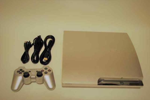 【中古】PlayStation 3 (160GB) サテン・シルバー ( CECH-2500A SS )