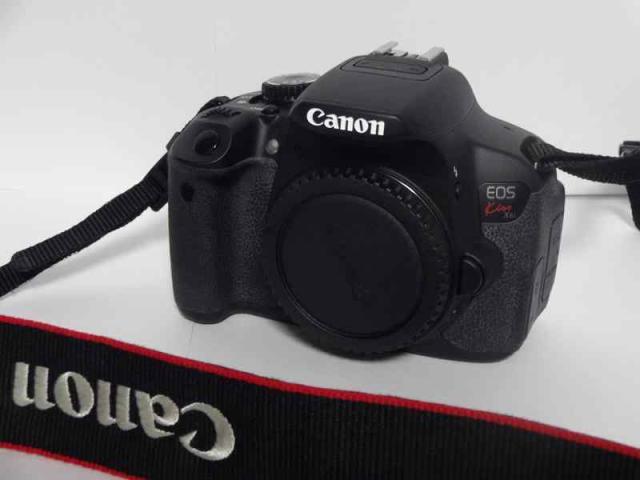 【中古】Canon デジタル一眼レフカメラ EOS Kiss X6i ボディ KISSX6i-BODY