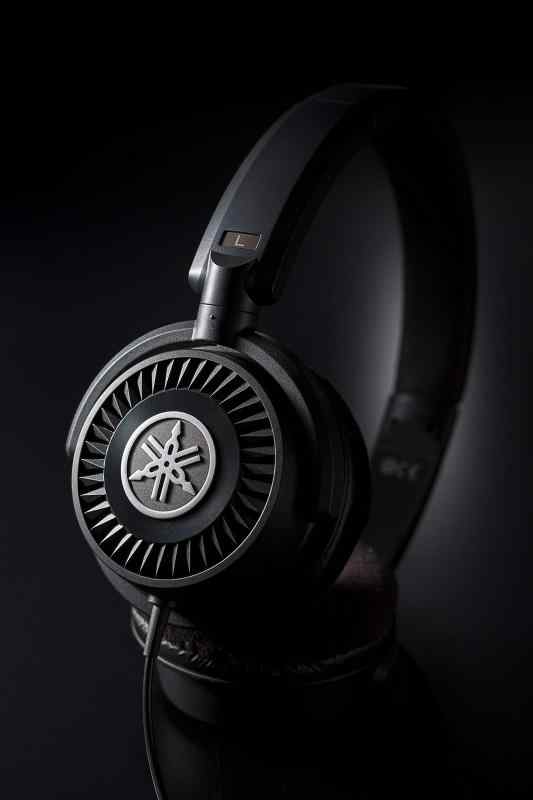 ヤマハ YAMAHA ヘッドホン ブラック HPH-150B 電子楽器の音色を忠実に再現 フラットな音質で演奏できる楽器用オープンエア型モニターヘッドフォン 長時間の使用でも疲れにくいオープンエアー型_1