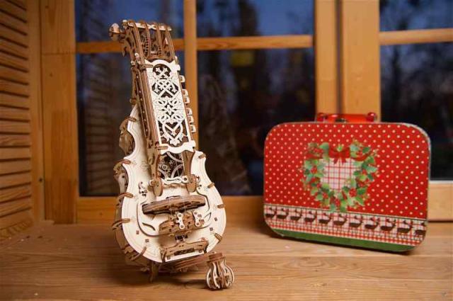 Ugears ハーディーガーディ 70030 木製謎合わせ 仕立て上げる ひな型 くっ付ける剤物の具不必要 成年者 中級