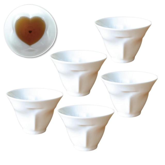 湯のみ ハート&クローバーが浮き出る 来客用 湯飲み ５個セット おしゃれ かわいい 有田焼 波佐見焼 ハート in クローバー 煎茶碗