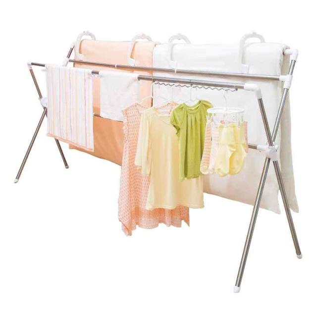 天馬 幅と高さのダブル伸縮可能 布団が4枚干せる 洗濯物干し 組立式 屋外用 伸組立式伸縮布団干しX型 ホワイト 幅108-241×奥行57×高さ87-125cm PS-07Kの通販は
