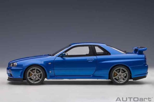 AUTOart 1/18 ニッサン スカイライン GT-R (R34) Vスペック II ベイサイドブルー 完成品 77408の通販は