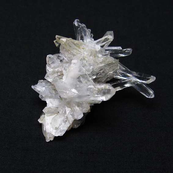 水晶 クラスター 41g 水晶 原石 四川省産 一点物 172-1843の通販はau ...