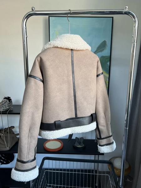 TRAF-女性用サーマルボンバージャケット,合成シープスキン,厚手のコート,y2kラペル,ヴィンテージファッション,冬,新しい,2024_5