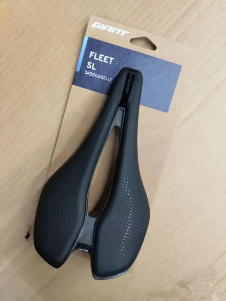 ジャイアントフレキセットSLサドル コンフォートシート ソフトジェル