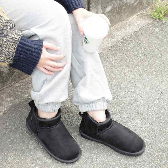 uggブーツ　13.5センチ