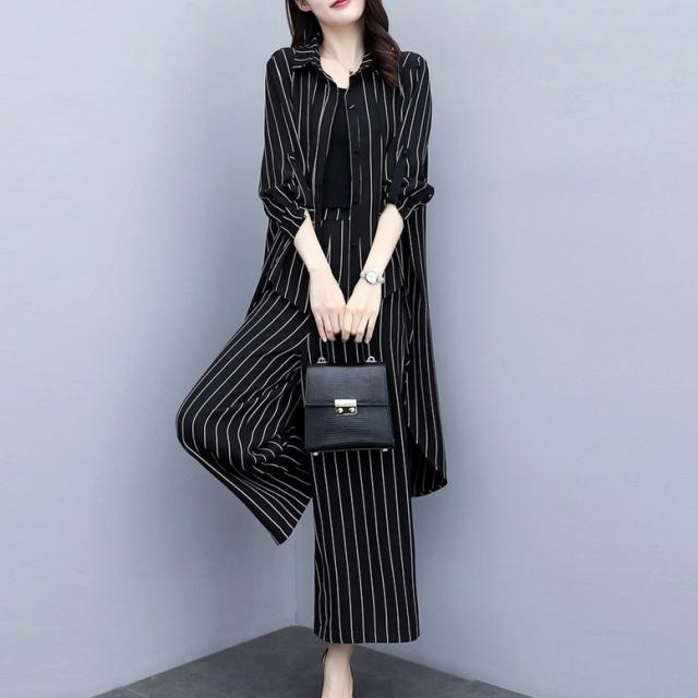 コーデが一気に華やかに★【CHANEL】CCロゴ デニム カチューシャ コーデが一気に華やかに☆【CHANEL】CCロゴ デニム カチューシャ