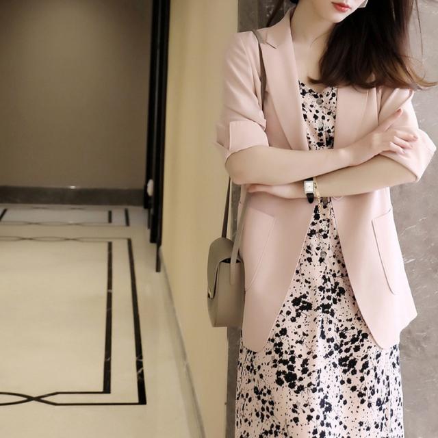 テーラードスリムジャケット アウター レディース 大きいサイズ ジャケット テーラードジャケット スーツ ライトアウター レディースジャケット おしゃれスーツ フェミニン ピンク ブラック 黒 大人可愛い きれいめ 上品 エレガント フォーマル ガーリー 春 夏 秋 冬 二次会の通販は