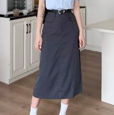 ボトムス レディース ナロースカート ミモレ丈 膝下丈 ストレート ポケット 大人可愛い シンプル きれいめ 大人 おしゃれ お洒落 かっこいい 大人女子 こなれ感 クール 抜け感 存在感 L XL 2XL 3XL 4XL 大きいサイズ グレー 灰色 無地 春 夏 秋 冬 オールシーズンの通販は 5,280円