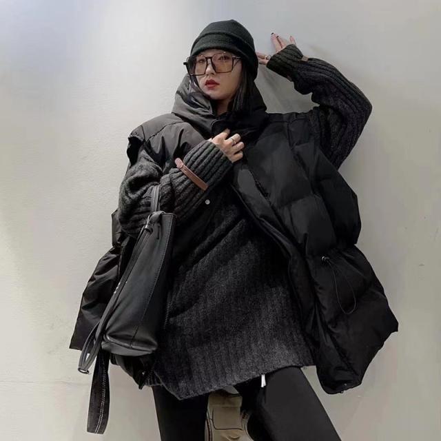 ベスト レディース トップス ダウンベスト ワンサイズ フリーサイズ ブラック 黒 グリーン 緑 大人カラー くすみカラー 秋カラー ジップアップ ジップ ジッパー 前開き 袖なし 秋 冬 フード付き レイヤード 重ね着 ミドル丈 ロング丈 ストレート ルーズ ゆったり ゆる