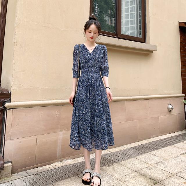 ロングドレスワンピース ドレスワンピース ロングワンピース Vネック かわいい 大人可愛い きれいめ シンプル カジュアル 大人 上品 おしゃれ お洒落 かっこいい レトロ アジアン エスニック エキゾチック 大人可愛い 大人女子 こなれ感 ラフ キュート ガーリー ルーズ 個性的