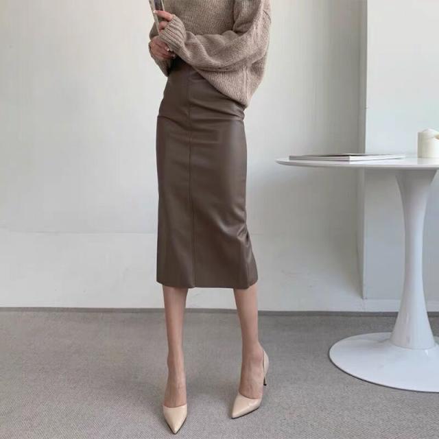 【いろんなワンちゃんが可愛すぎる♡】HERMES スカーフ いろんなワンちゃんが可愛すぎる♡】HERMES スカーフ