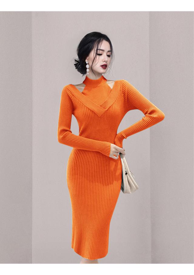 秋 ボトムドレス スリムフィット ボトムス ワンピース タイトスカート ワンピドレス 膝丈 ミディアム丈 袖あり 長袖 襟なし スリム タイト マーメイド ハイウエスト きれいめ カジュアル 大人 上品 お洒落 大人女子 クール モード系 セクシー エレガント 無地 秋 30代 秋 ボトムドレス スリムフィット ボトムス ワンピース タイトスカート