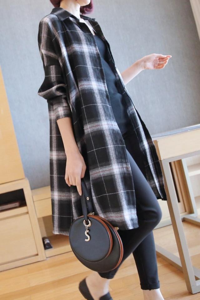 トップス シャツ ミディアム丈 長袖 ストレート 前開き ボタン 綿 かわいい 大人可愛い きれいめ カジュアル 大人 上品 おしゃれ お洒落 レトロ 大人女子 こなれ感 ラフ ラブリー キュート ガーリー ルーズ 個性的 クール モード系 チェック柄 春 秋 20代 30代 40代の通販は
