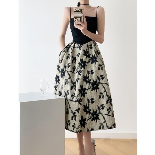 キャミワンピ ワンピース ブラウス 膝下 ミモレ ミモレ丈 ロング ロング丈 袖なし フレア Aライン 切り替えデザイン ドッキング 切り替えデザイン ドッキング ハイウエスト かわいい 大人可愛い イベント リゾート 着回し 普段使い 重ね着 お揃い ファッション 大人可愛い キャミワンピ ワンピース ブラウス 膝下 ミモレ ミモレ丈 ロング