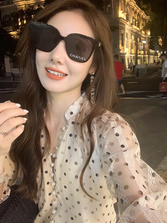 トップス 袖あり  シフォン 透け感 シースルー 薄手 かわいい 大人可愛い きれいめ シンプル カジュアル 大人 上品 おしゃれ お洒落 かっこいい 大人可愛い 大人女子 こなれ感 メンズライク マニッシュ ラブリー キュート ガーリー クール モード系 ドット 春 夏 誕生日 トップス 袖あり シフォン 透け感 シースルー 薄手 かわいい 大人