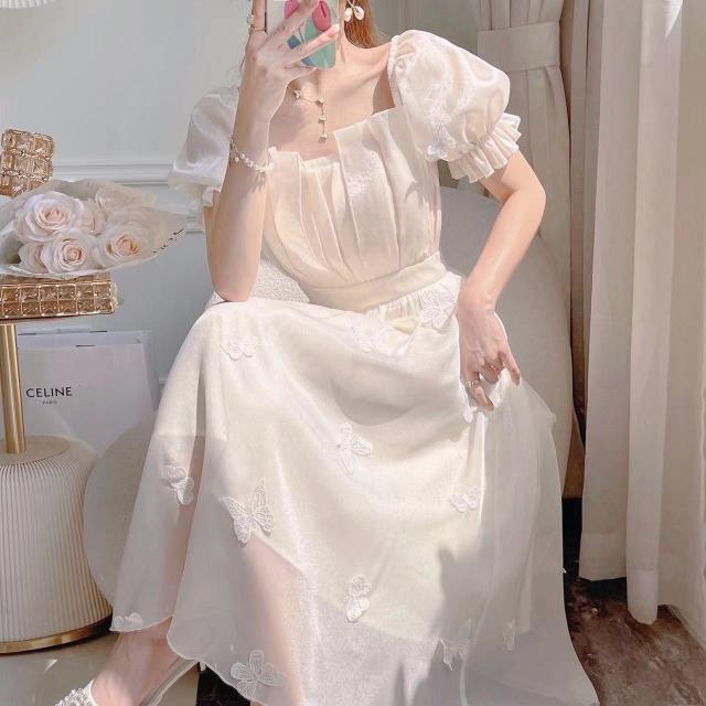 ワンピース レディース フレアワンピース ウエディング ドレス ロング 膝下 袖あり 半袖 パフスリーブ スクエアネック 襟なし フレア バタフライ Aライン 切り替えデザイン ドッキング シフォン ふわふわ 透け感 シースルー 大人可愛い きれいめ 上品 おしゃれ お洒落